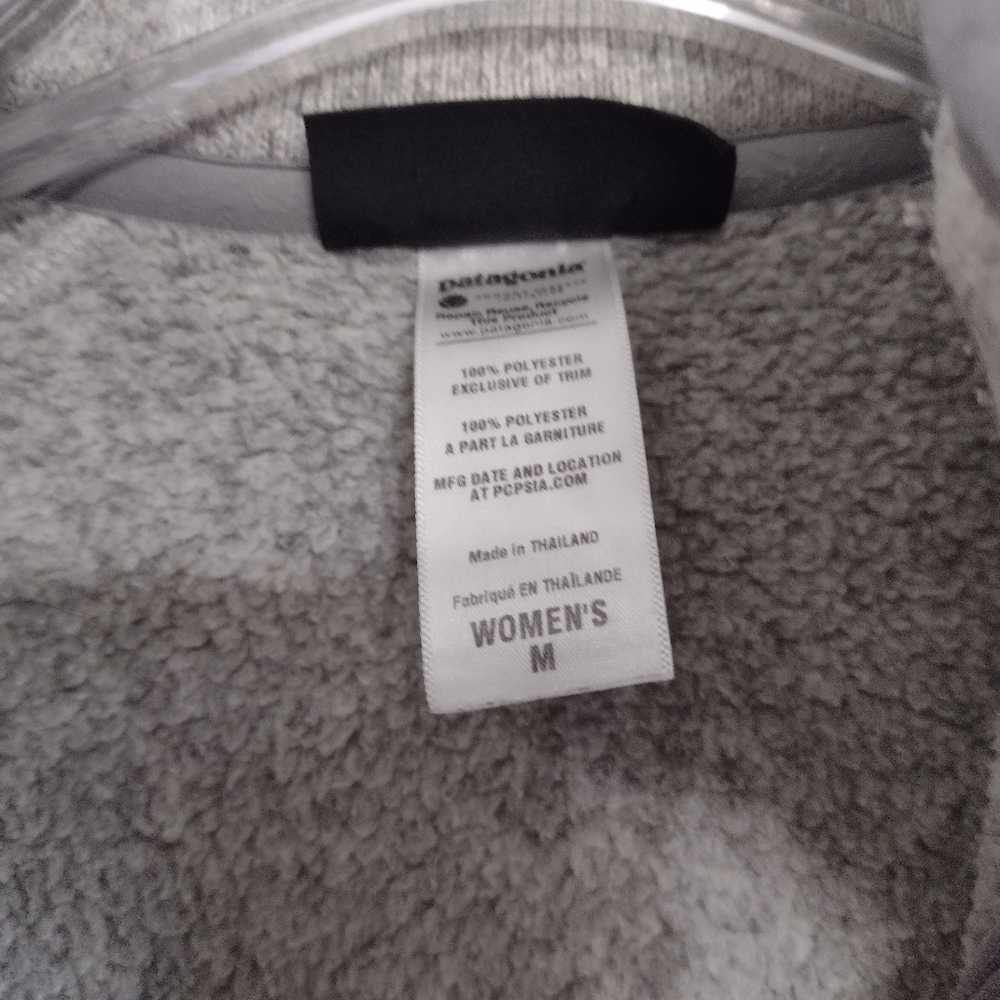 Patagonia Pullover - image 5